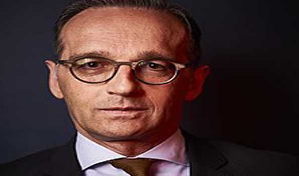 मास ने नागोर्नो-करबाख क्षेत्र में संघर्ष रोकने के लिए बेरामोव से बात की